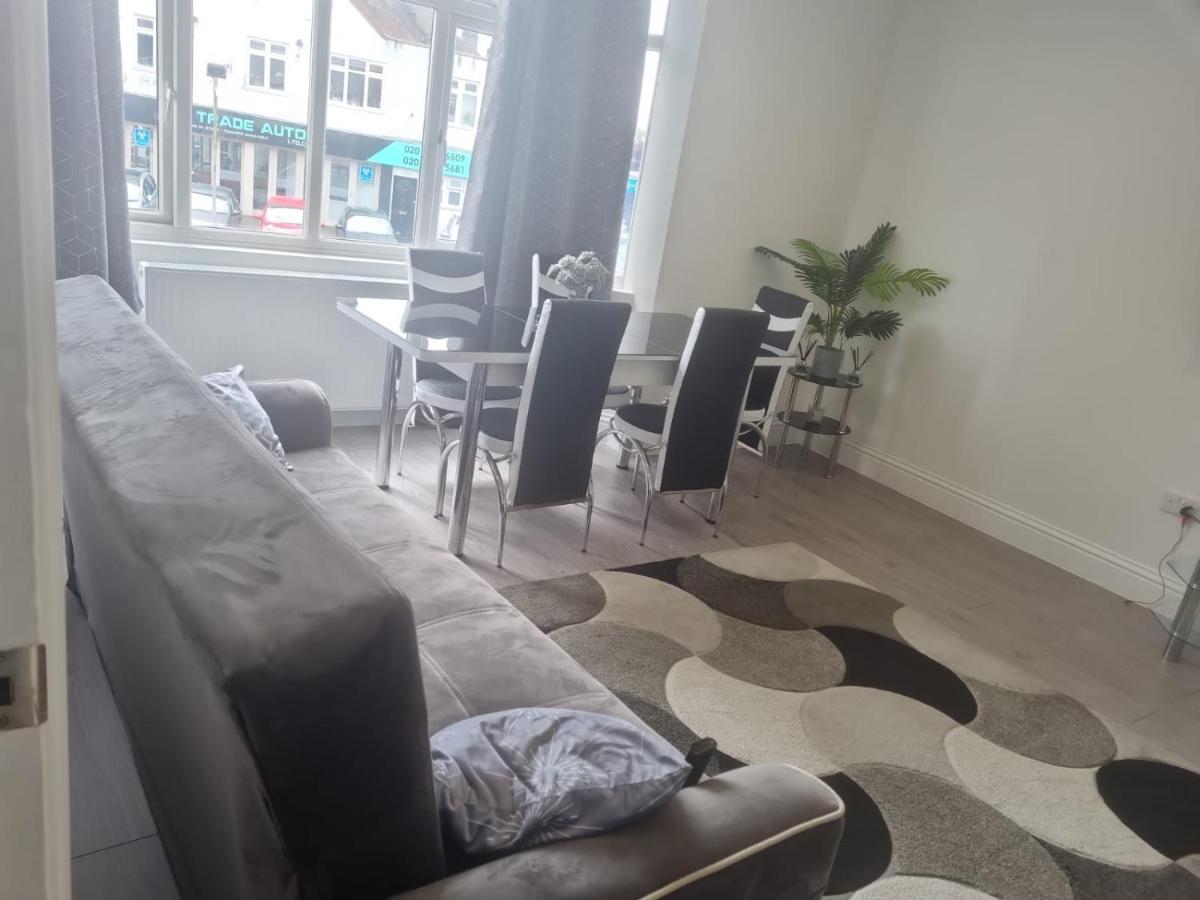 Attractive 2 Bed Apartments Free Wi-Fi And Parking Кройдон Экстерьер фото